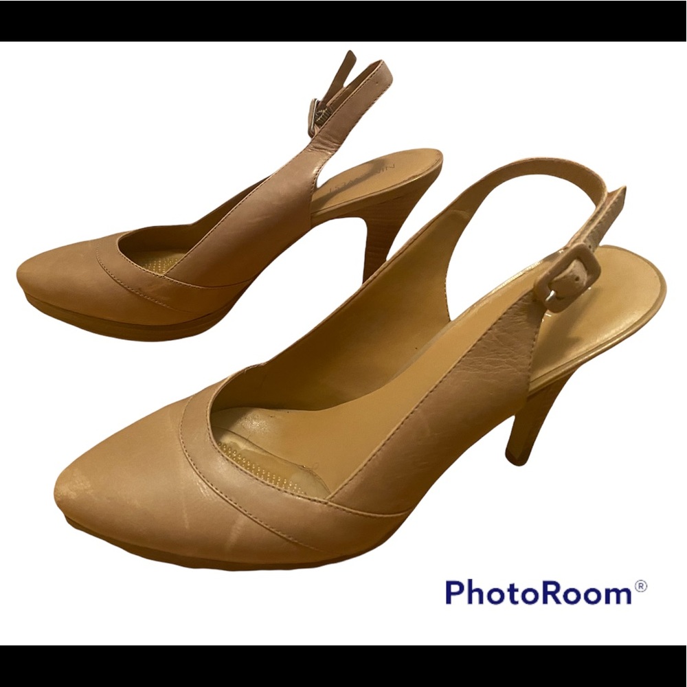 Size 10 Nine West Tan Leather 4” Heels - Picture 3 of 13